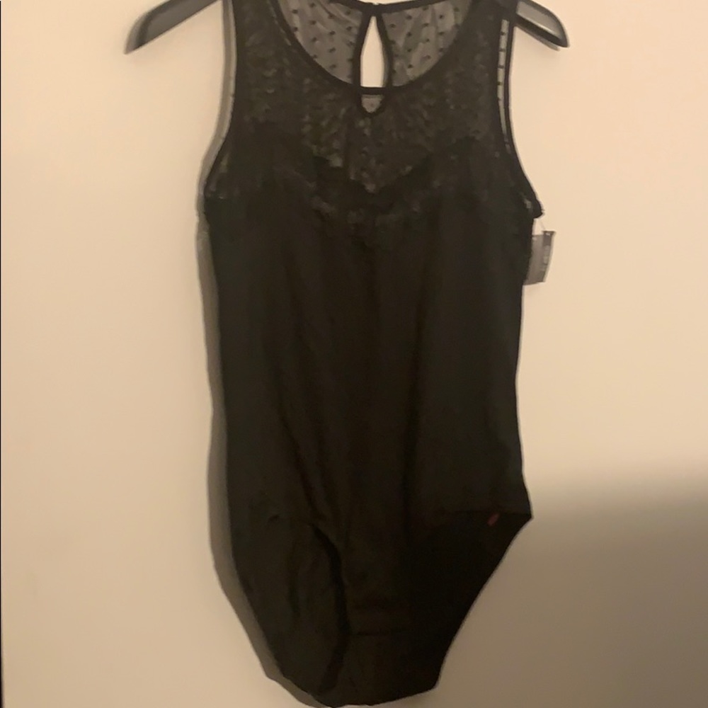Vince Camuto illusion top bodysuit - Picture 1 of 6